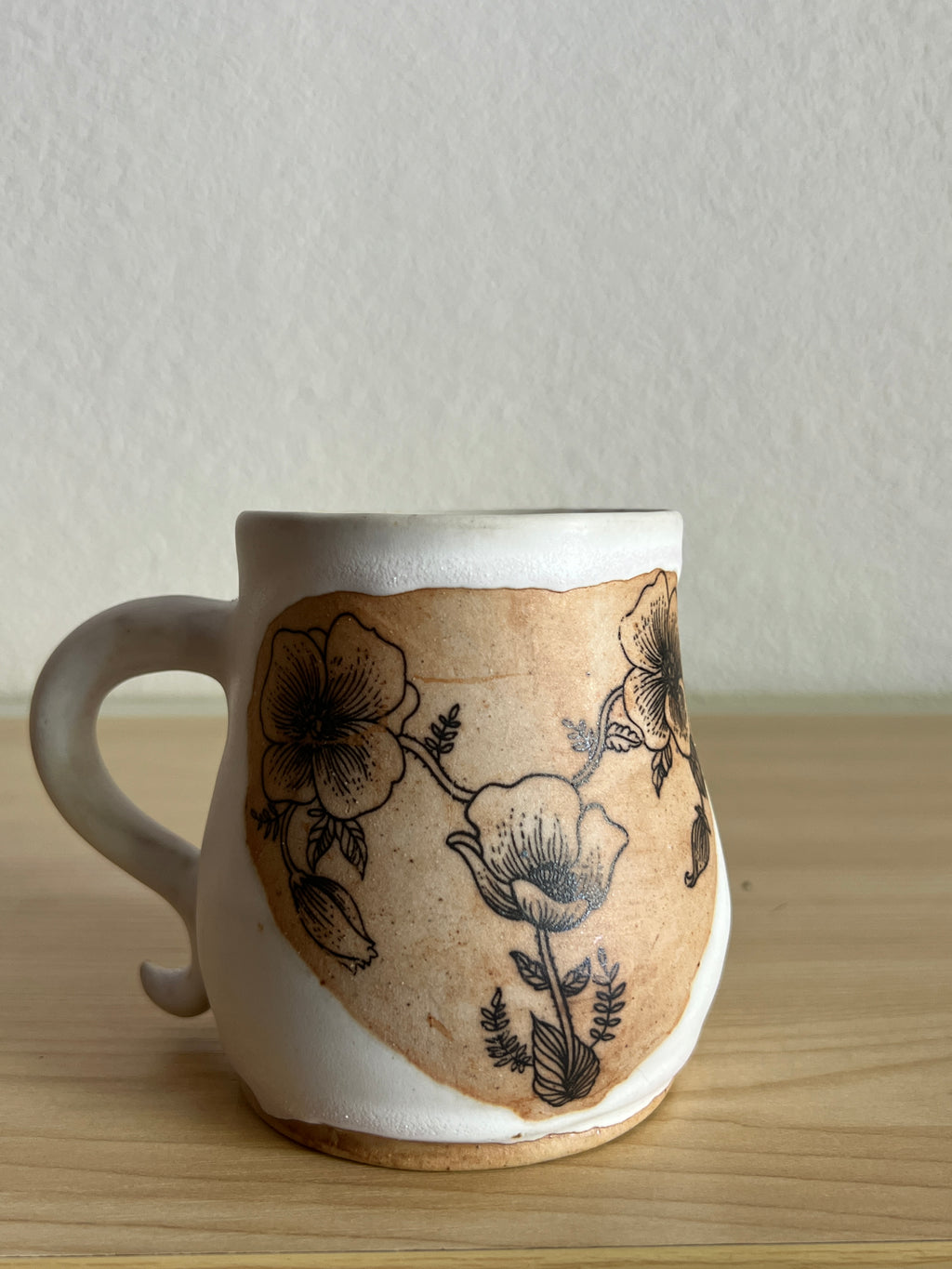 Uterus mug